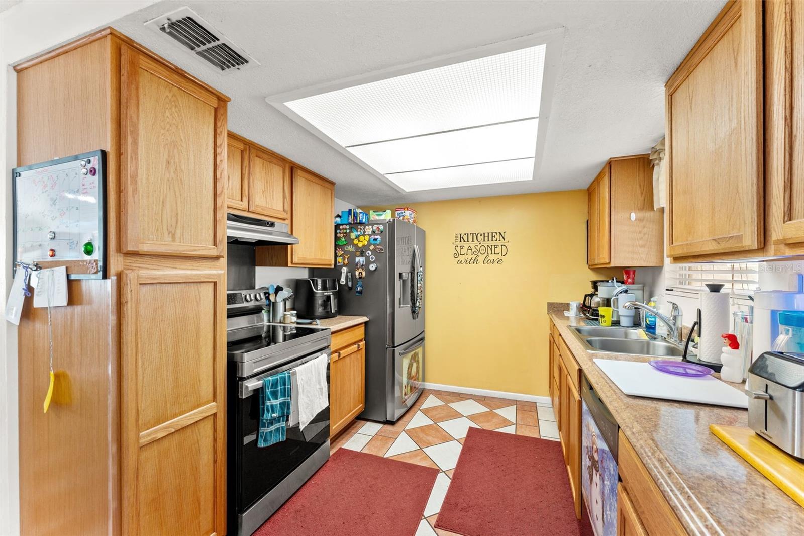 TANGLEWOOD VILLAGE - Residential