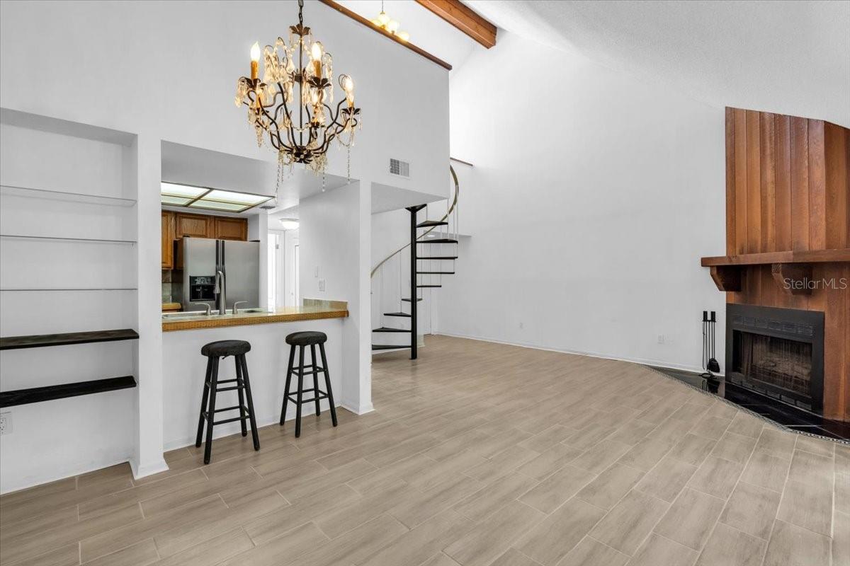 7811 NIAGARA AVENUE 2125