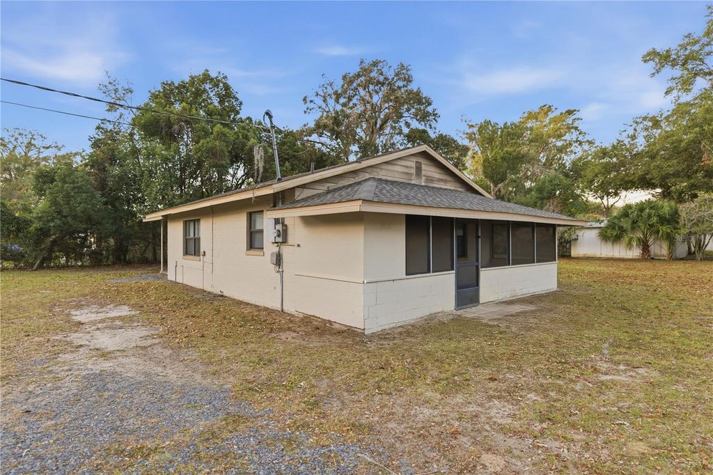 Photo of 2626 NE 7th Street, Ocala, FL 34470 (MLS # OM715196)