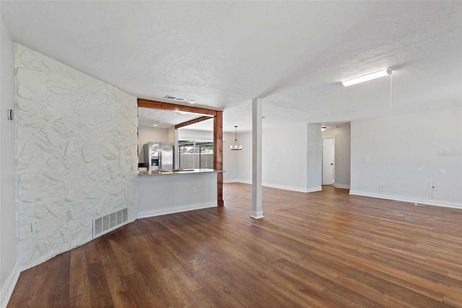PHILLIPPI GARDENS 07 - Residential Lease