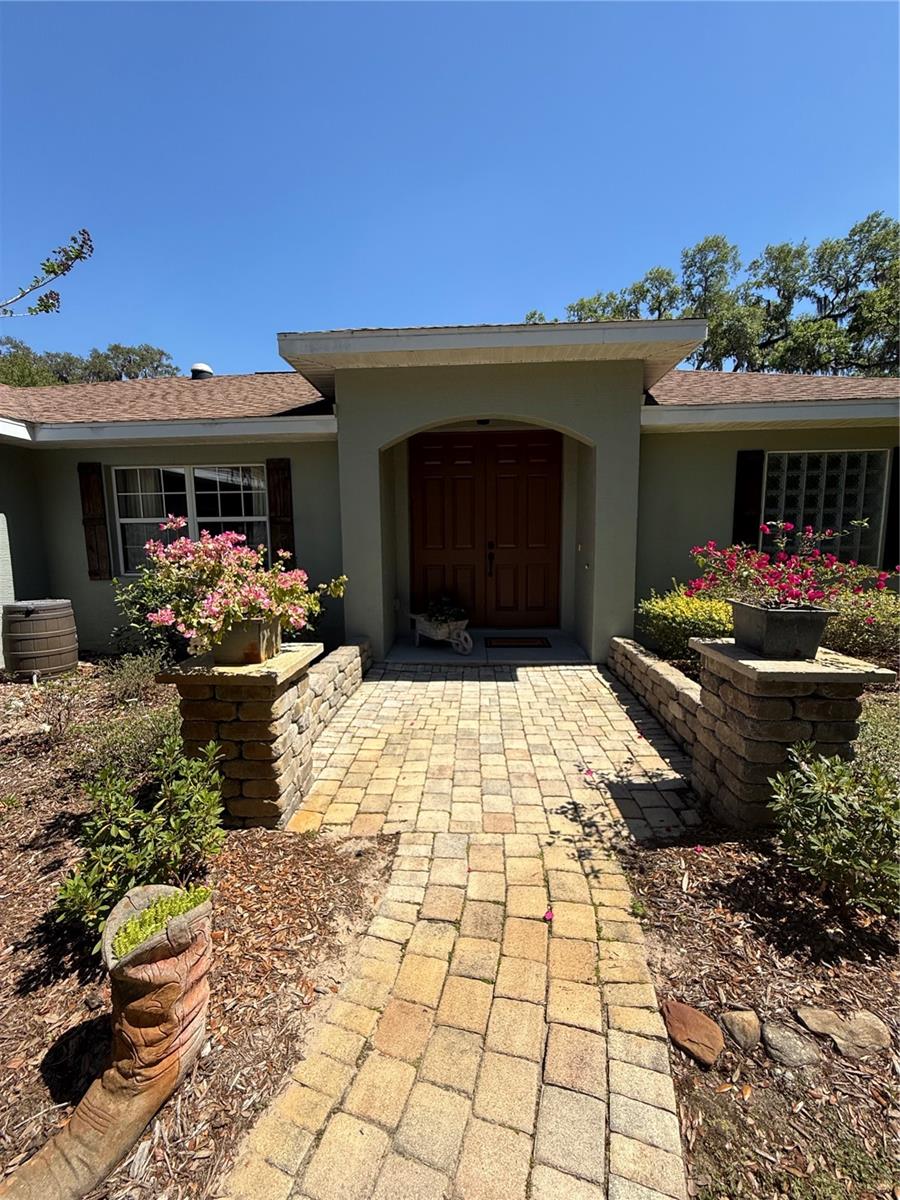 35 LAKE WOOD CIRCLE