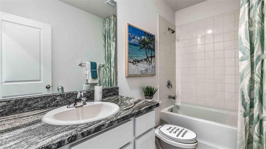 STAR FARMS AT LAKEWOOD RANCH - Residential