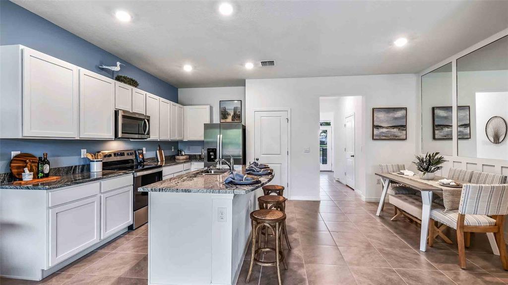 STAR FARMS AT LAKEWOOD RANCH - Residential