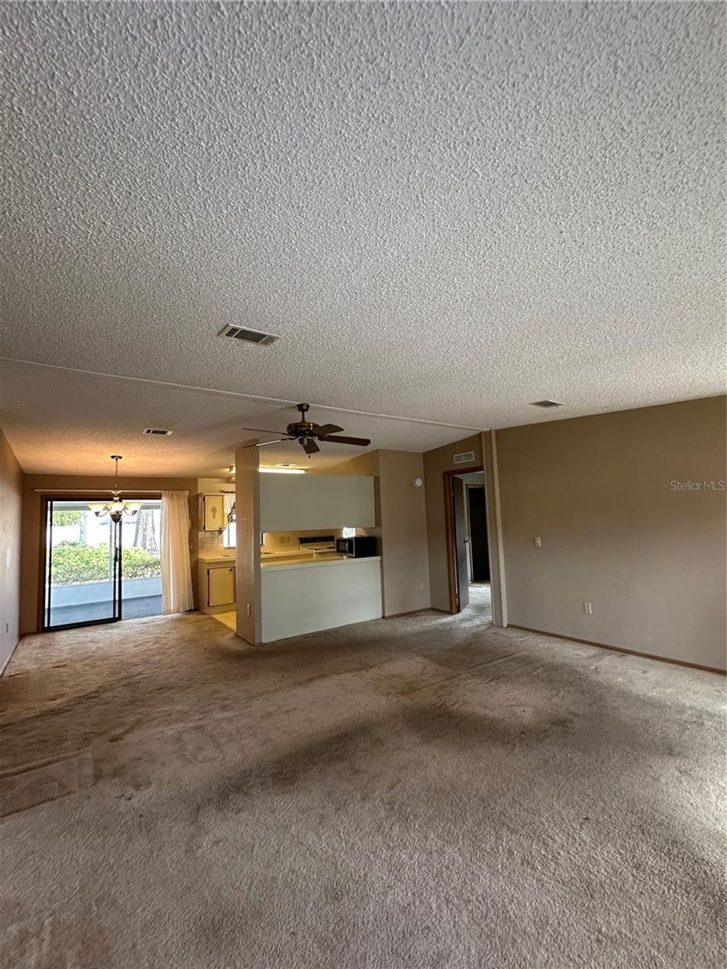 Photo of 8247 SW 64th Avenue, Ocala, FL 34476 (MLS # OM714351)