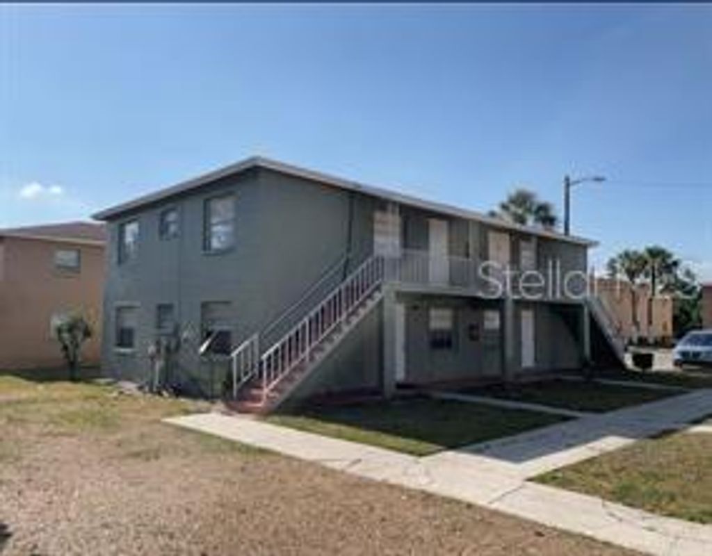 Photo of 702 Michigan Court #4, Saint Cloud, FL 34769 (MLS # S5135306)