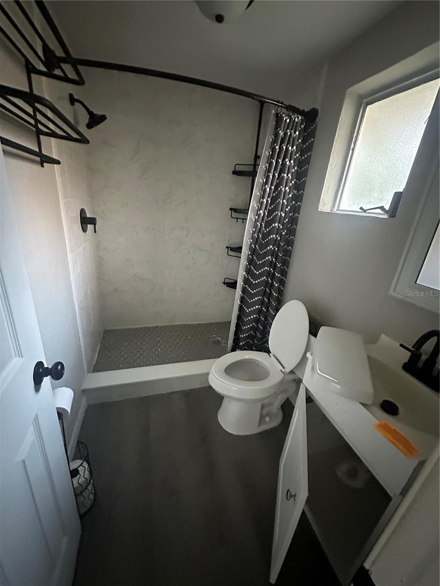 C BUCK TURNER CAMP SITES - Residential