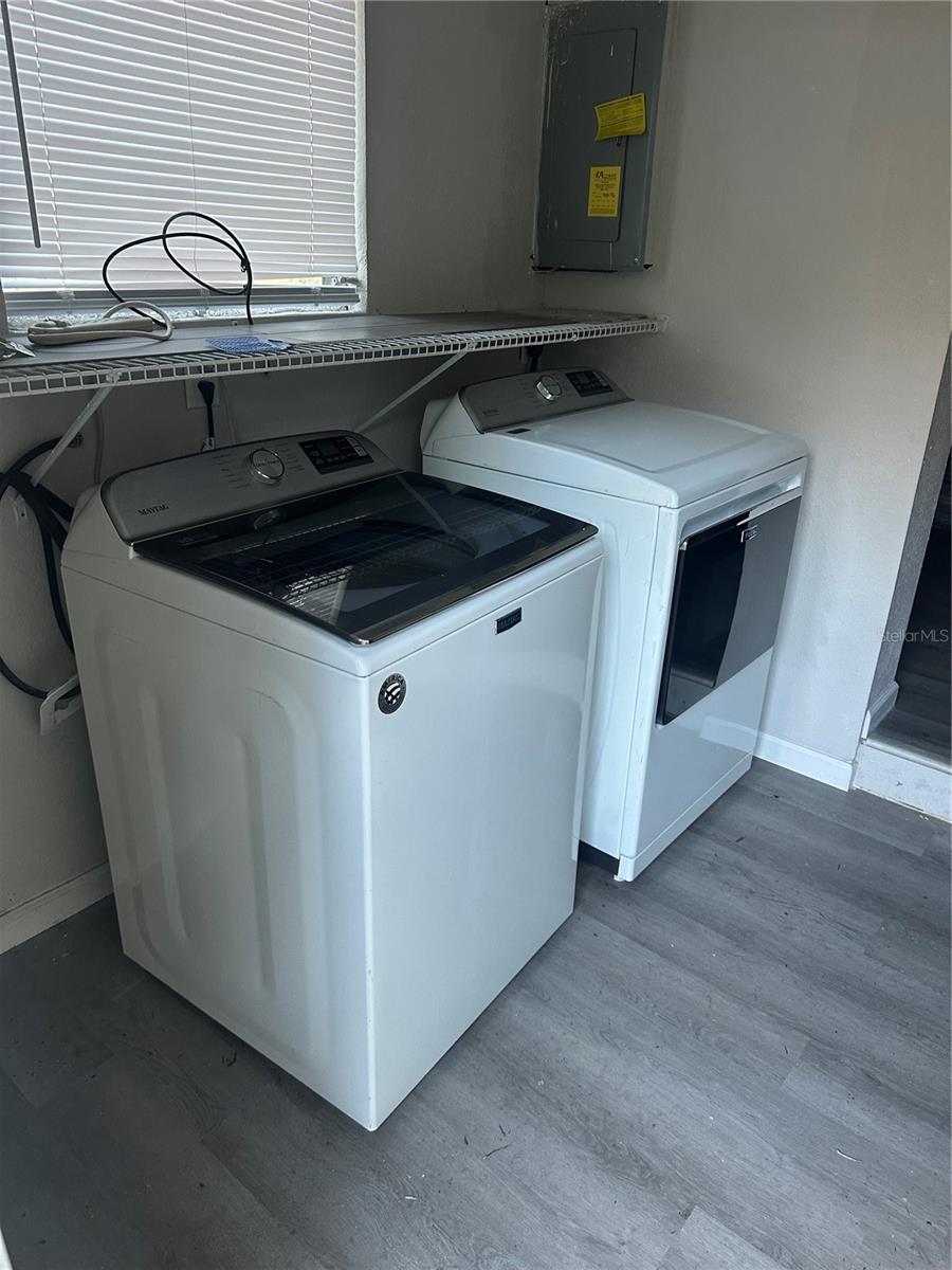 2435 N JUNGLECAMP ROAD