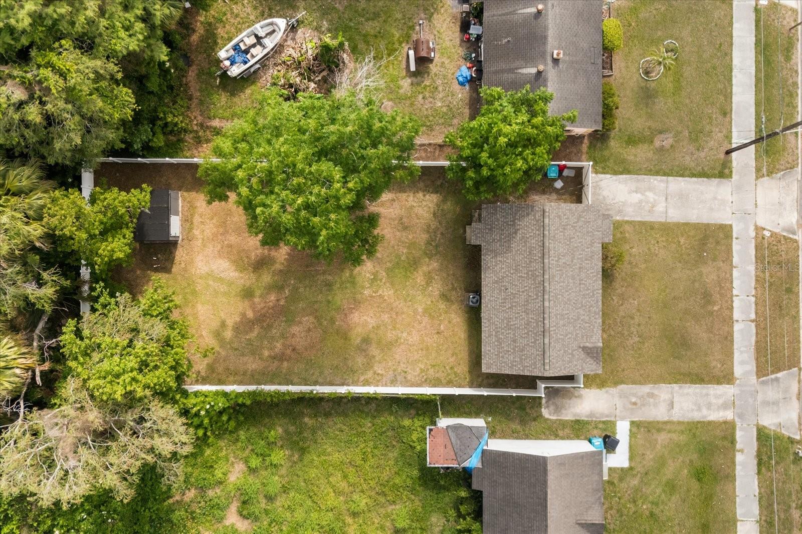 L C COXS SECOND ADD - Residential