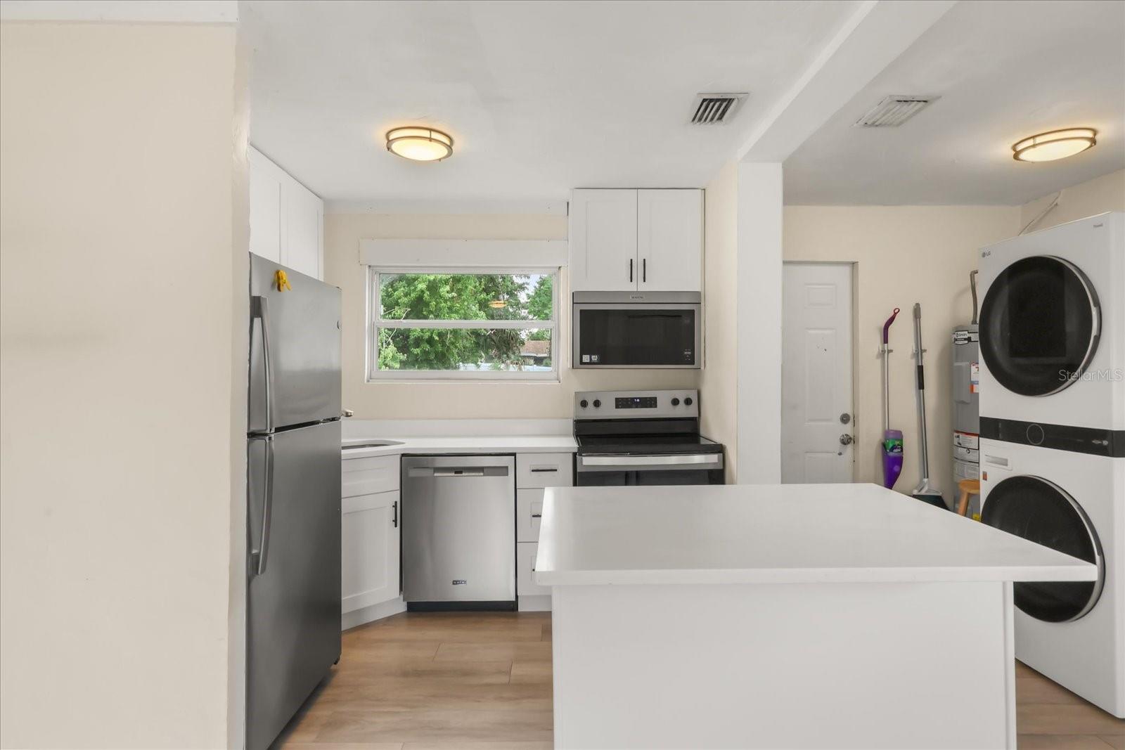 L C COXS SECOND ADD - Residential