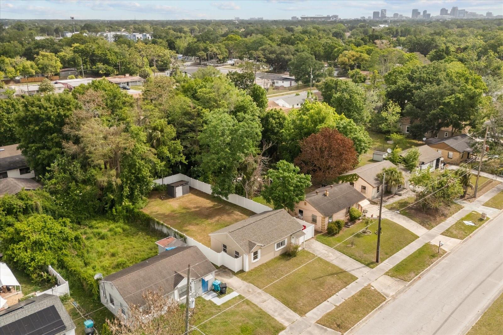 L C COXS SECOND ADD - Residential