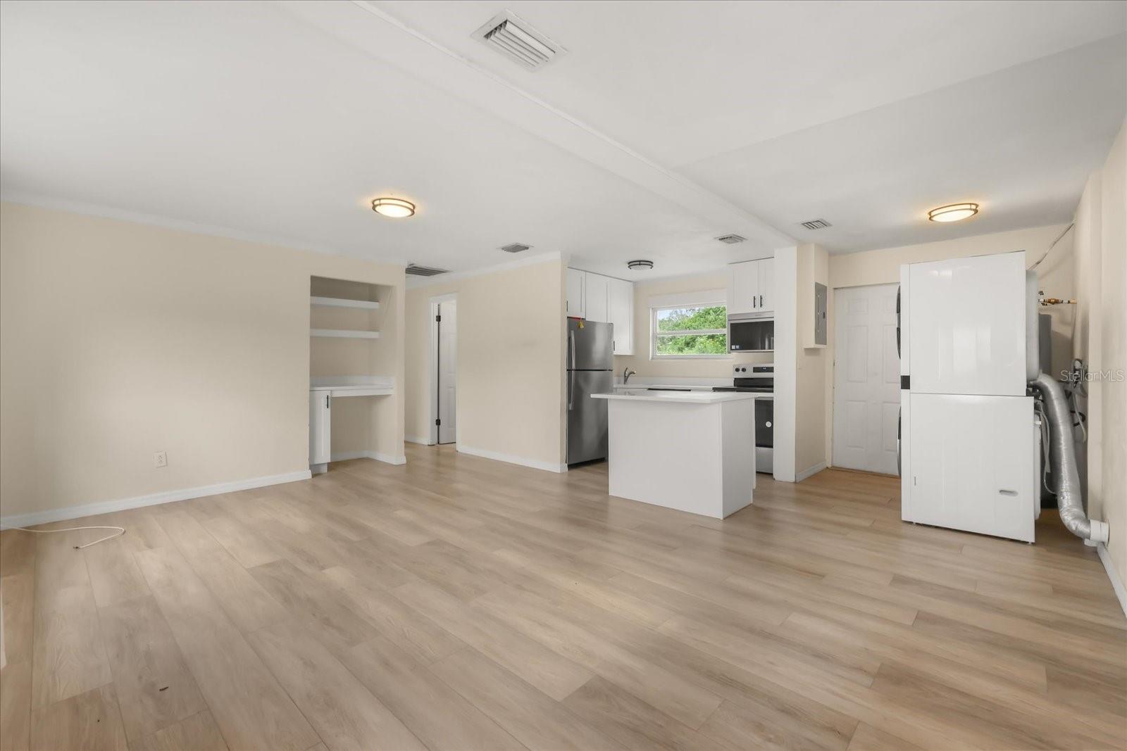 L C COXS SECOND ADD - Residential