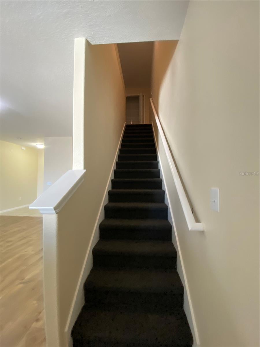 VERANDAH TWNHMS - Residential Lease