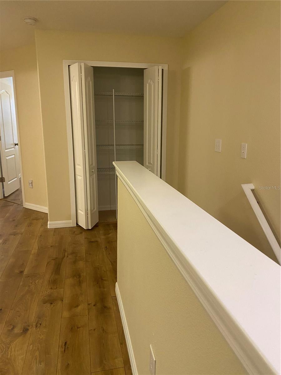 VERANDAH TWNHMS - Residential Lease