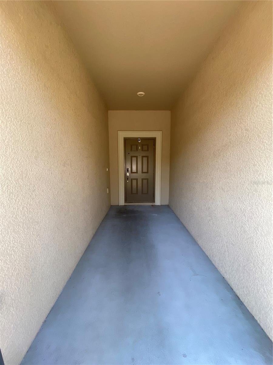 VERANDAH TWNHMS - Residential Lease