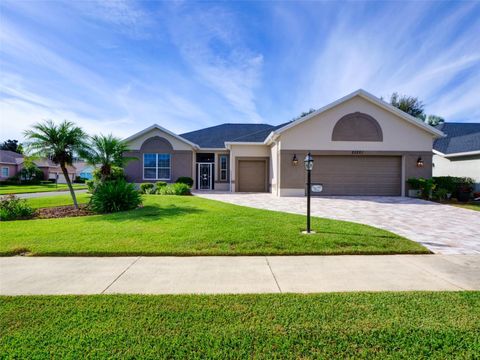 25301 FOREST OAK COURT LEESBURG FL 34748