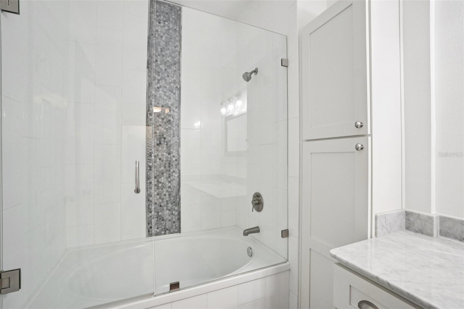 HYDE PARK WALK A CONDO - Residential