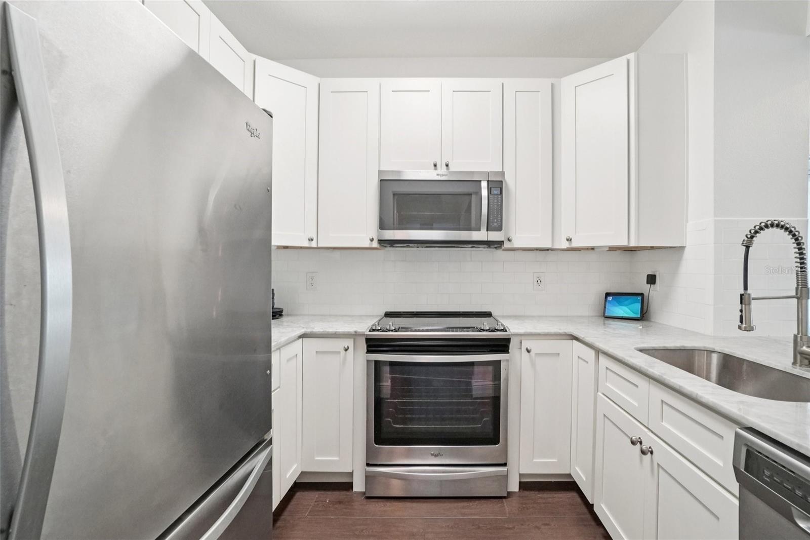 HYDE PARK WALK A CONDO - Residential