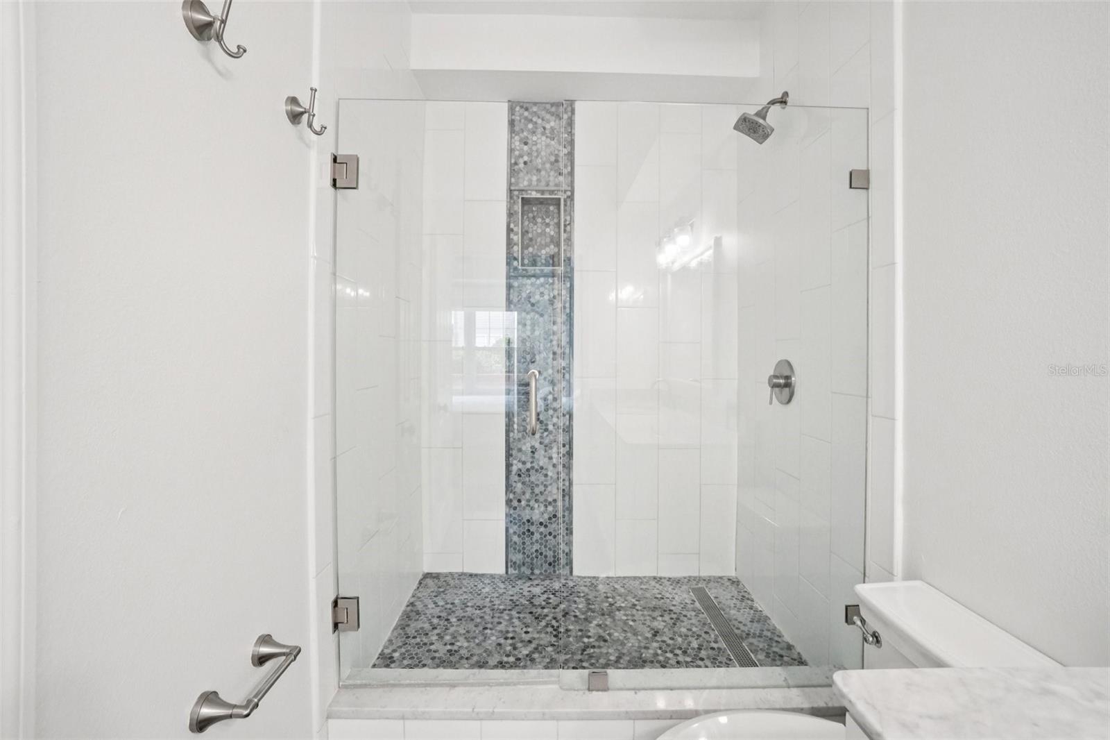 HYDE PARK WALK A CONDO - Residential