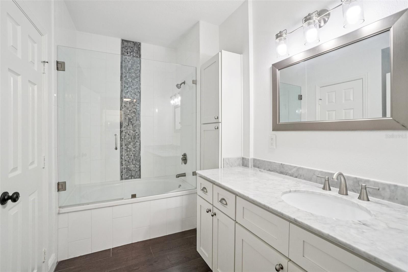 HYDE PARK WALK A CONDO - Residential