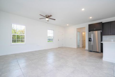 Tiny photo for 6832 SW 152nd Lane Road, Ocala, FL 34473 (MLS # O6387336)
