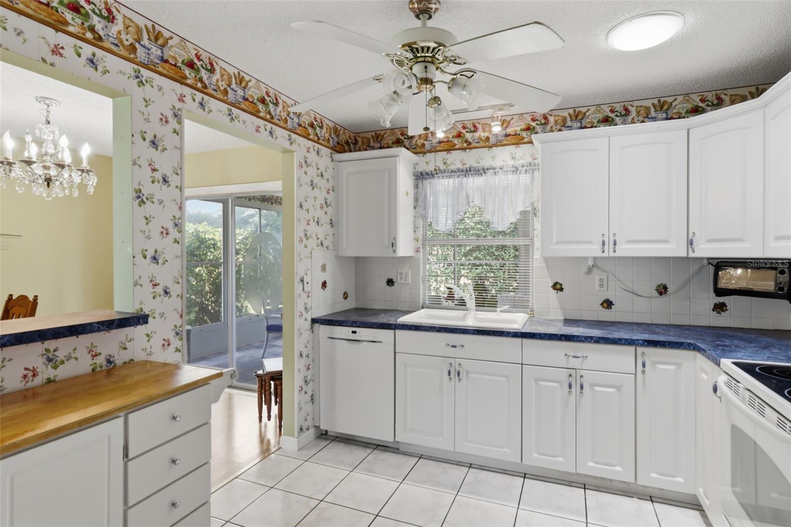 SAN CLEMENTE VILLAGE - Residential