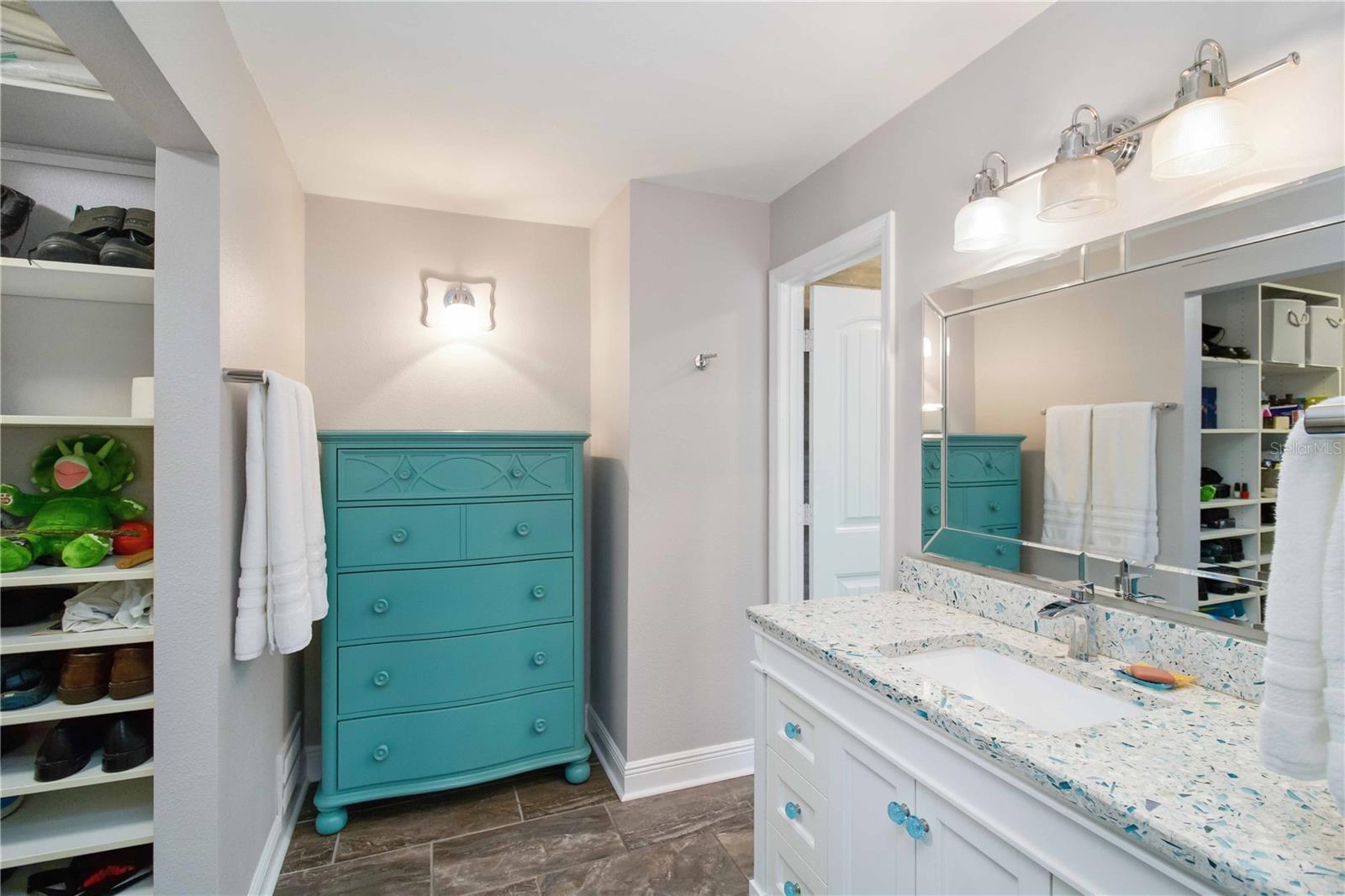 BONNIE LYNN ESTATES - Residential