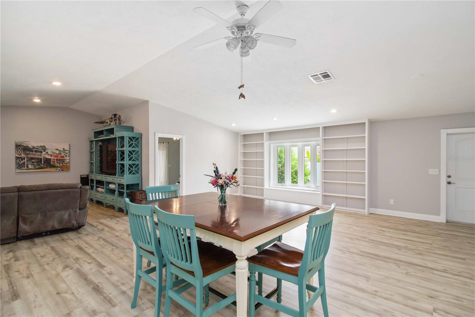 BONNIE LYNN ESTATES - Residential