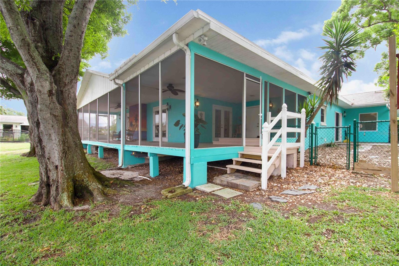BONNIE LYNN ESTATES - Residential