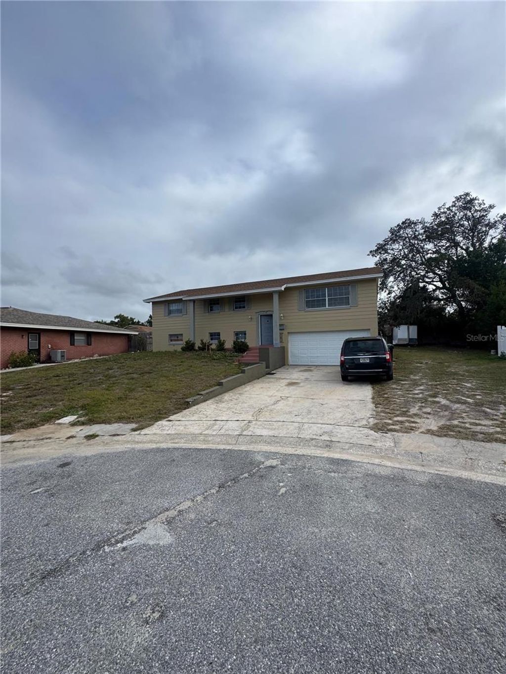 Photo of 1737 Peachwood Lane, Orlando, FL 32818 (MLS # S5143426)
