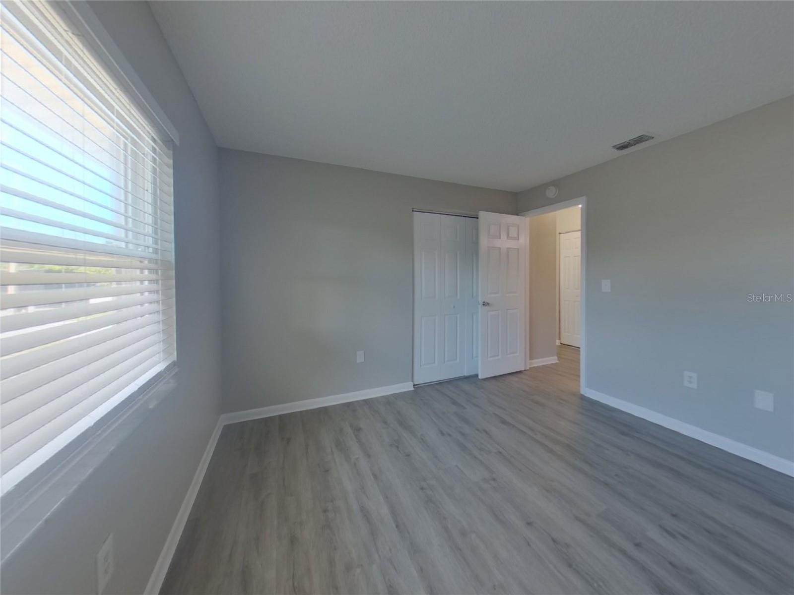 TRENTWOOD MANOR - Residential Lease