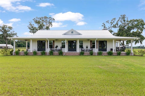 Photo of 2152 NE 120th Place, Anthony, FL 32617 (MLS # OM726516)