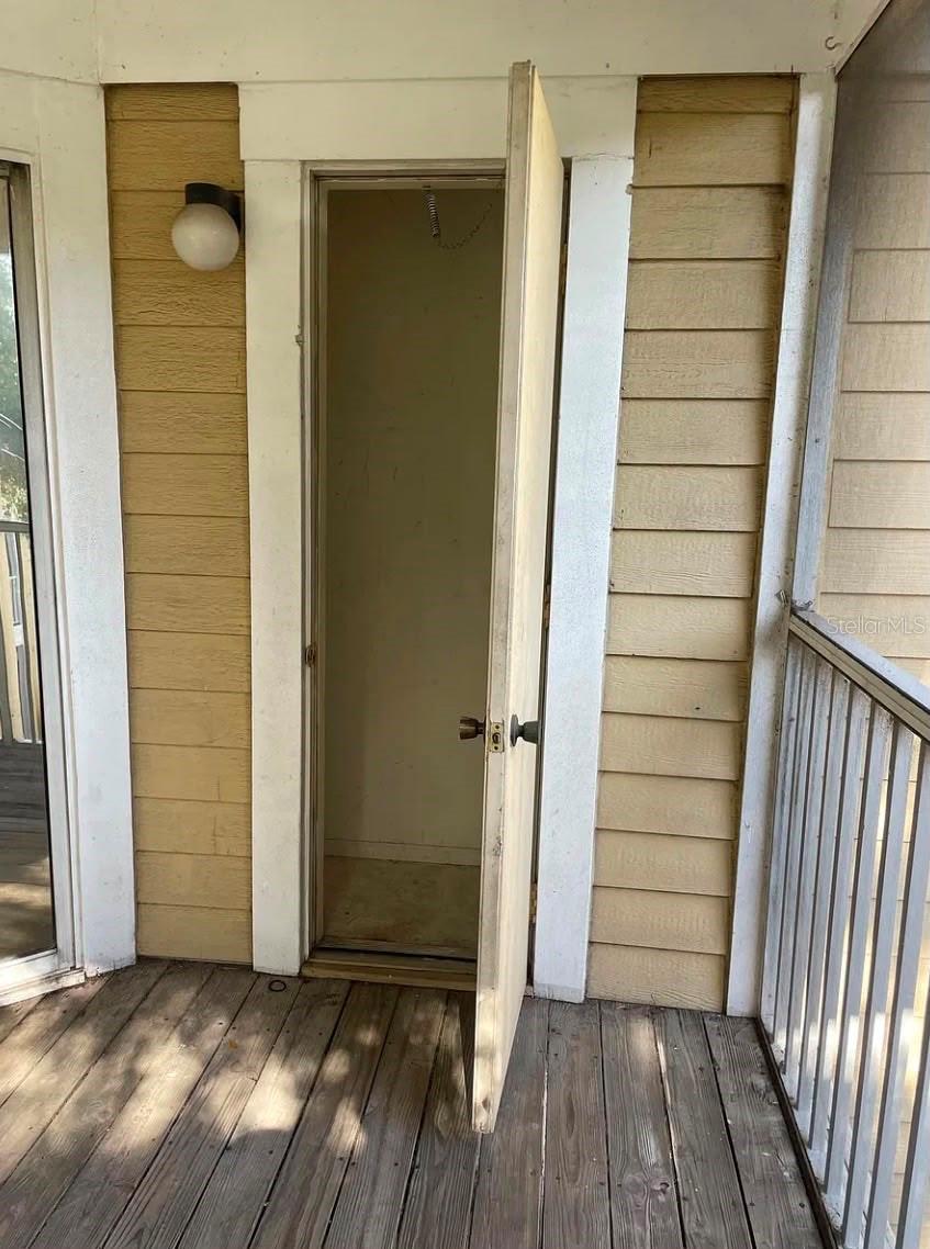 THE LANDINGS OF TAMPA A CONDOM - Residential