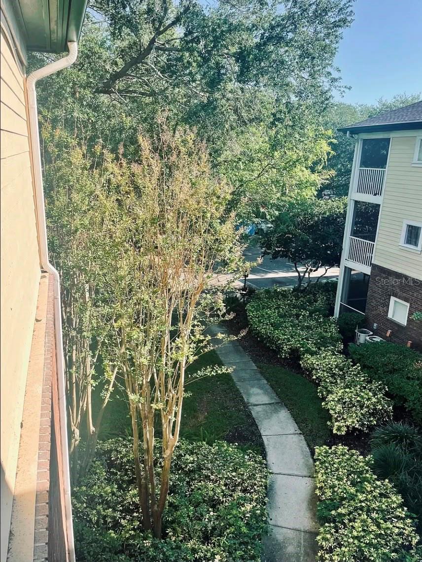 THE LANDINGS OF TAMPA A CONDOM - Residential