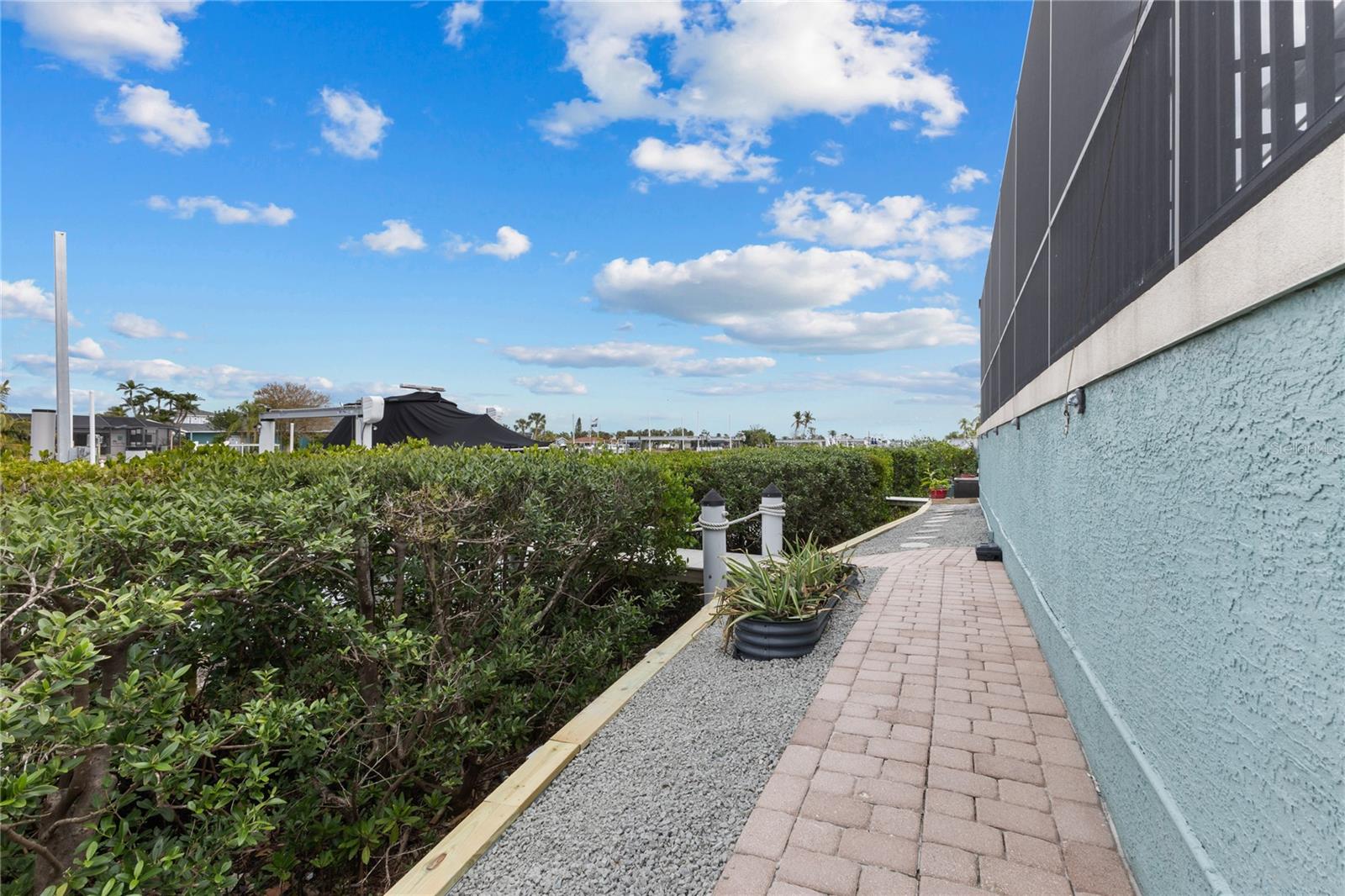 SYMPHONY ISLES UNIT THREE - Residential