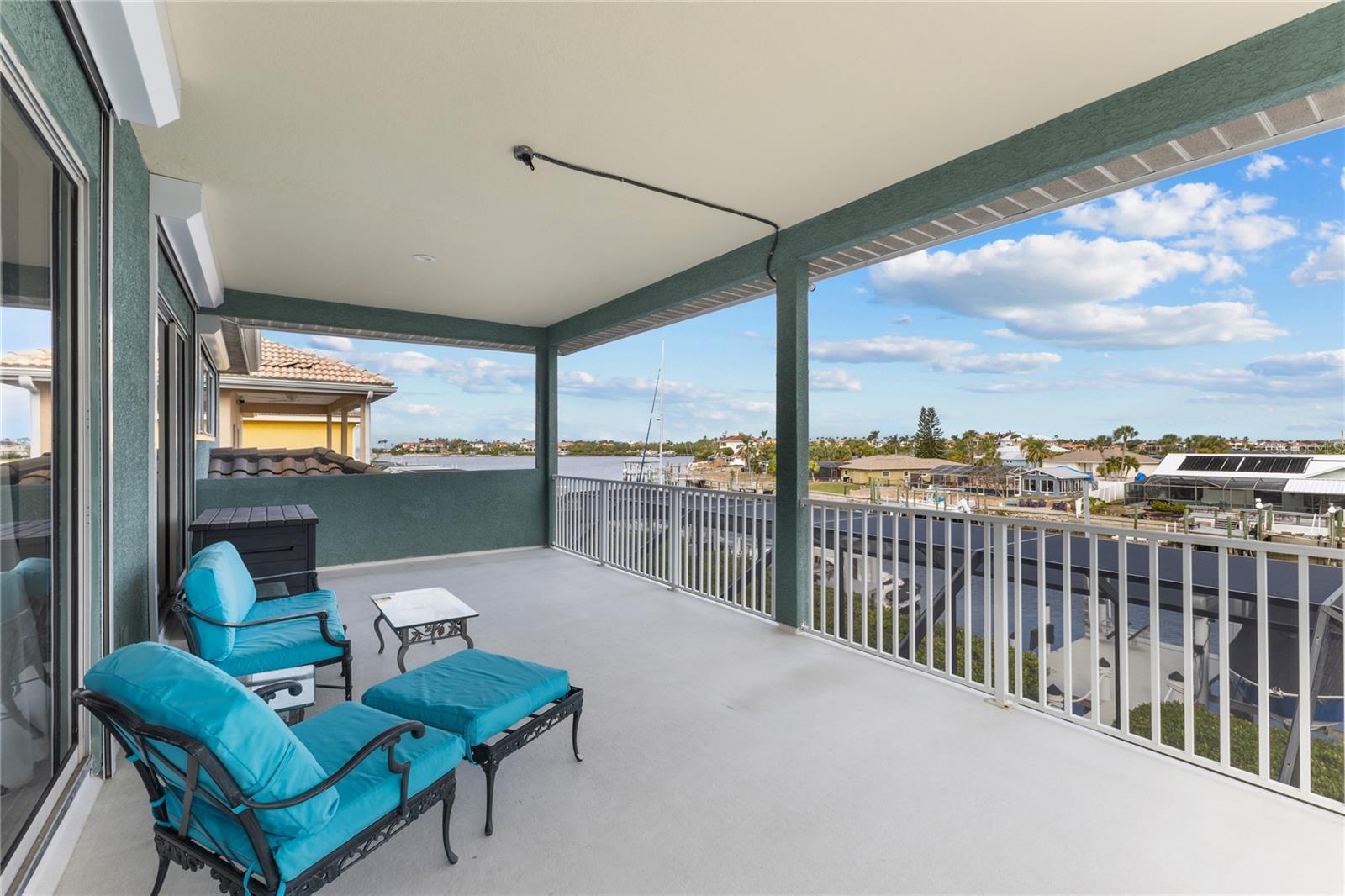 SYMPHONY ISLES UNIT THREE - Residential