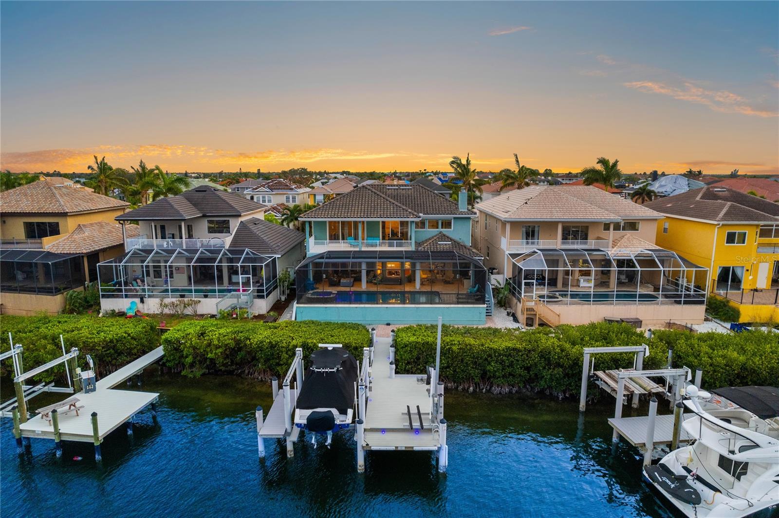 SYMPHONY ISLES UNIT THREE - Residential