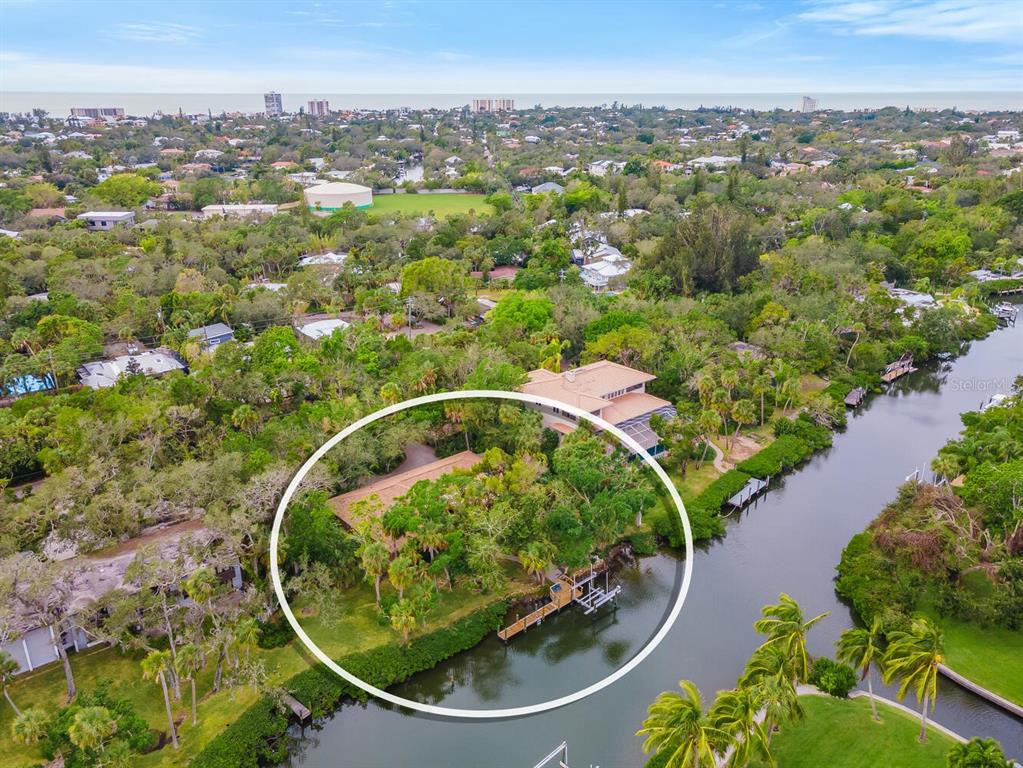 HIDDEN HARBOR - Residential