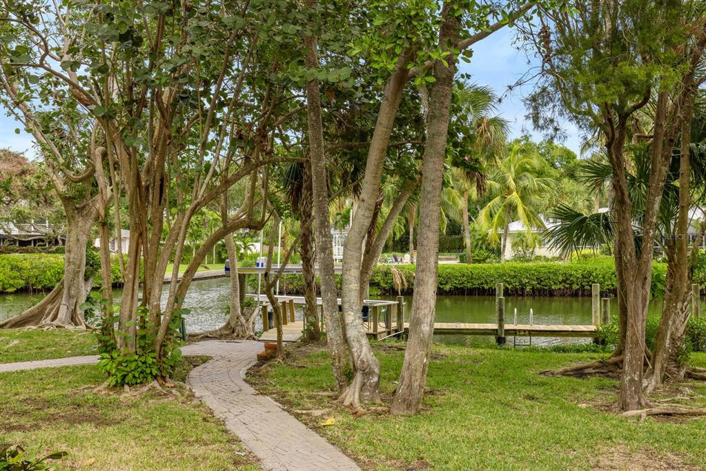 HIDDEN HARBOR - Residential