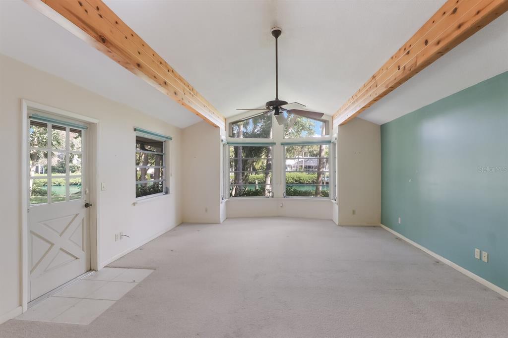 HIDDEN HARBOR - Residential