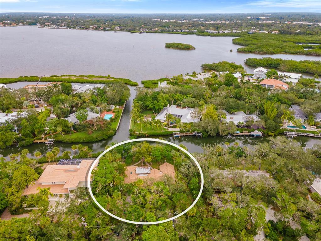 HIDDEN HARBOR - Residential