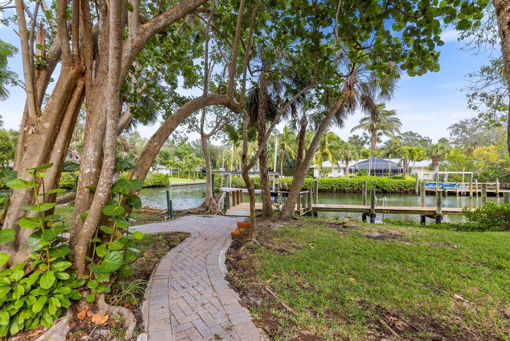 HIDDEN HARBOR - Residential