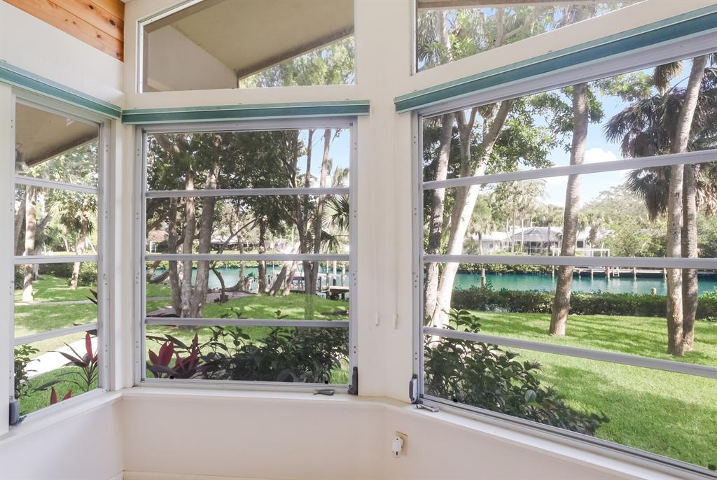 HIDDEN HARBOR - Residential