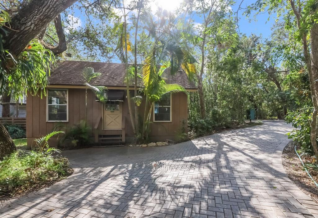 HIDDEN HARBOR - Residential