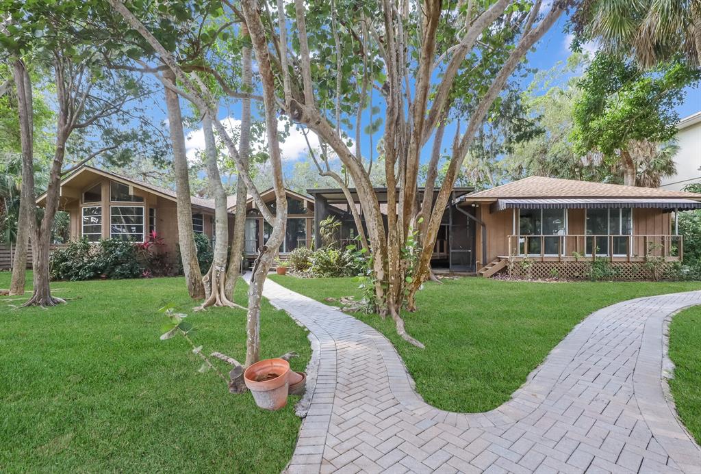 HIDDEN HARBOR - Residential