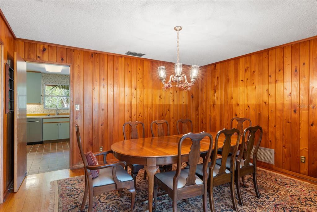 HIDDEN HARBOR - Residential