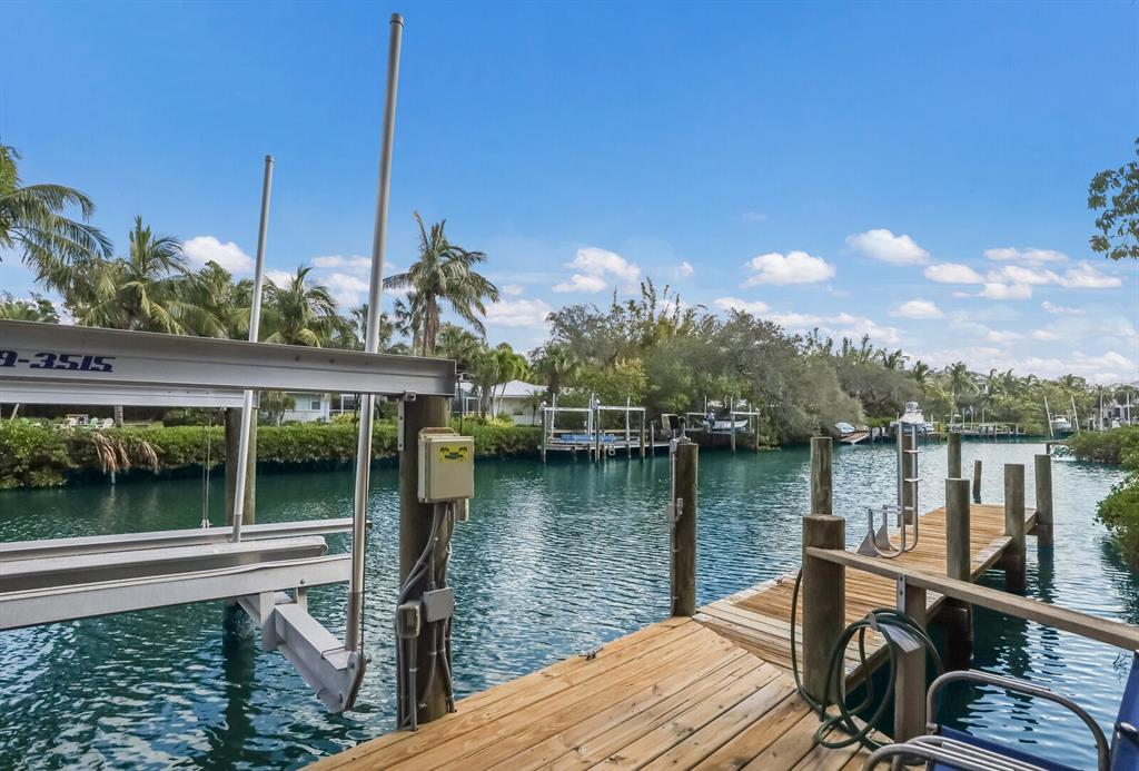 HIDDEN HARBOR - Residential