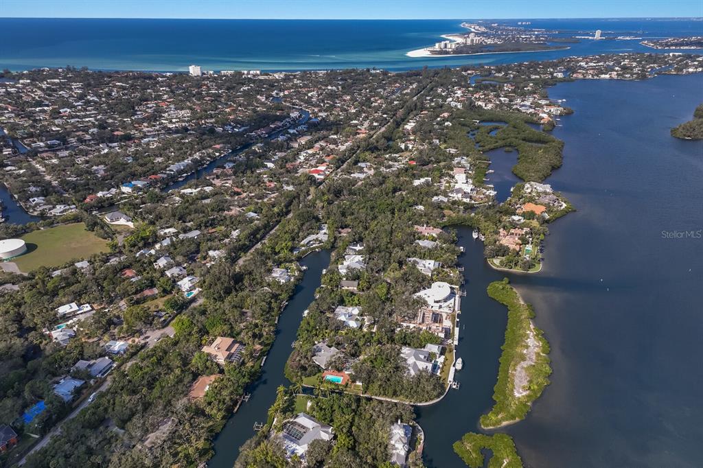 HIDDEN HARBOR - Residential