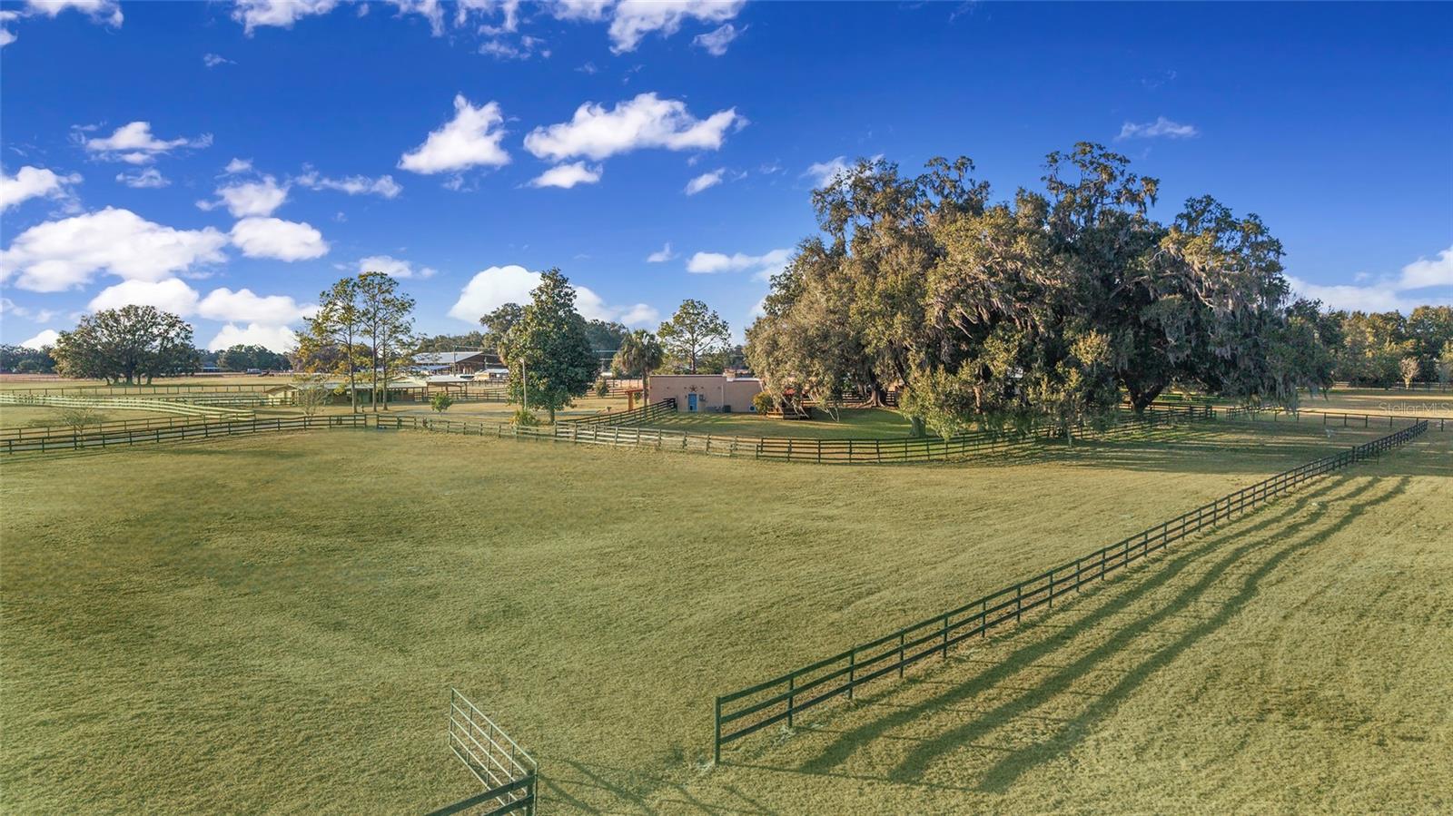 ROLLING MDWS - Residential