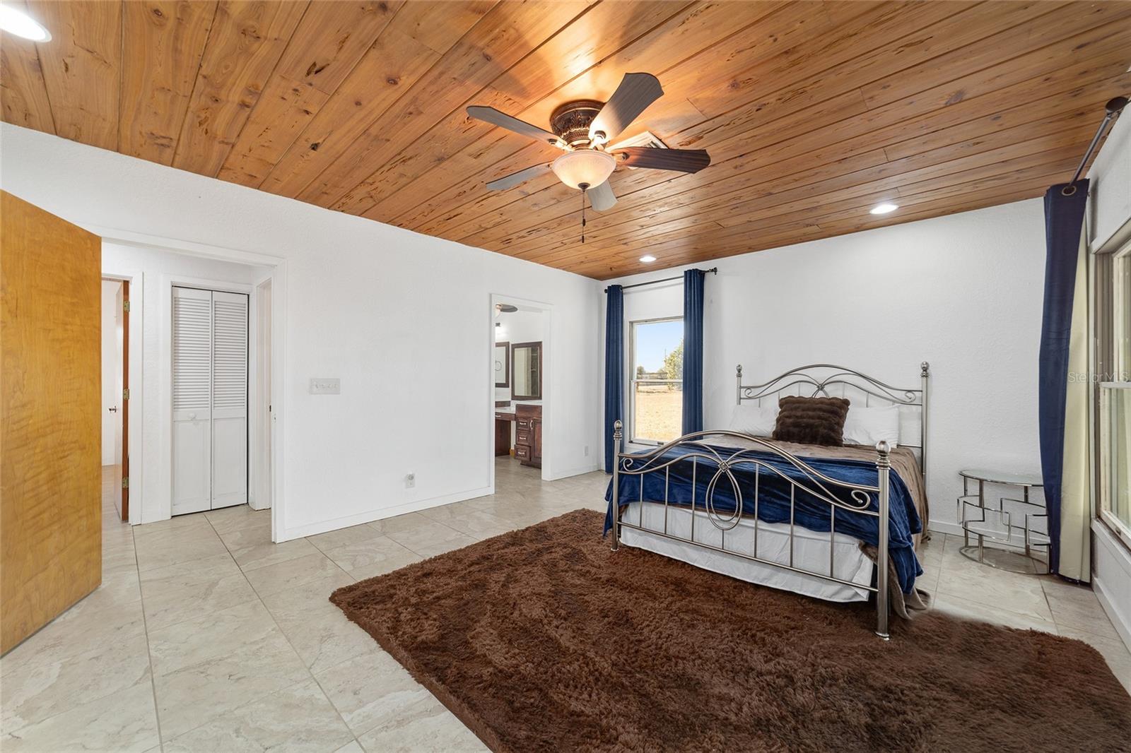 ROLLING MDWS - Residential