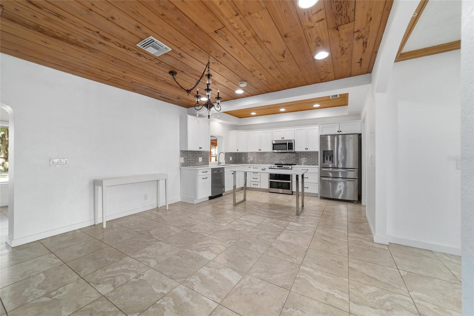 ROLLING MDWS - Residential